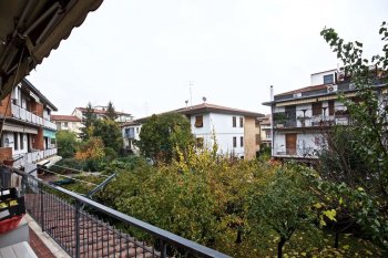 Флоренция, апартамент в зеленом и тихом районе