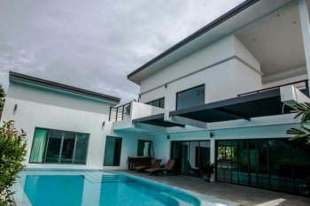 The magnificent country house on Phuket