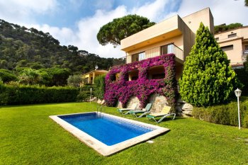 The fine country house in Loret de Mar