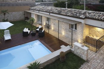 Ragusa, awesome house with the pool