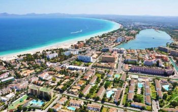В 3,5 раза меньше россиян получили Golden Visa Испании