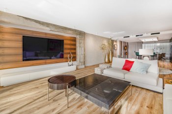 Потрясающая квартира с видом на море и горы в Las Lomas de Marbella Club
