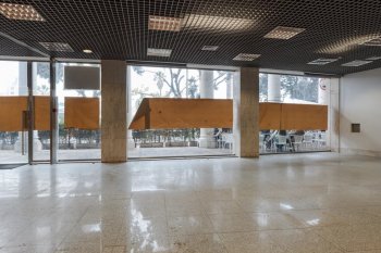 Прибыльный коммерческий объект в туристическом центре рядом с пляже