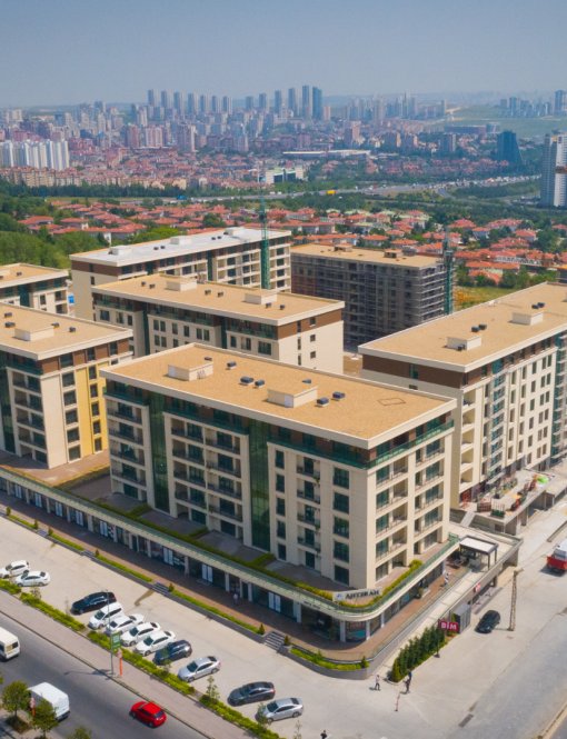 Family residential complex with landscaped grounds in Esenyurt