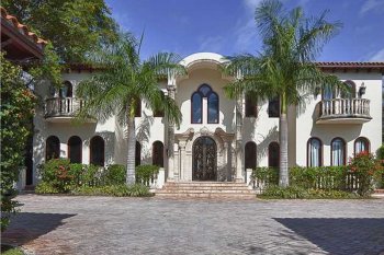 Роскошный особняк на престижном острове в Майами, Флорида
