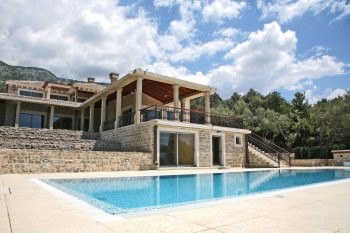 Magnificent exclusive country house in Budva