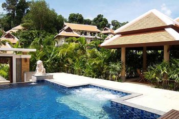 Fine complex of country houses in Phuket