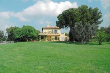 Magnificent country house in Tuscany