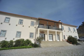 Прекрасный отель в Брагансе, Португалия