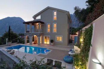 Charming country house in Kotor