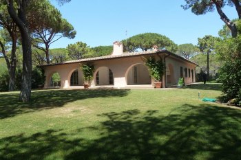 Beautiful country house in Tuscany