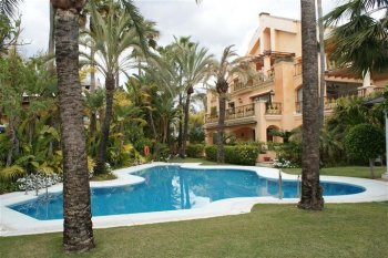 The prestigious apartment on the Puerto Banus beach