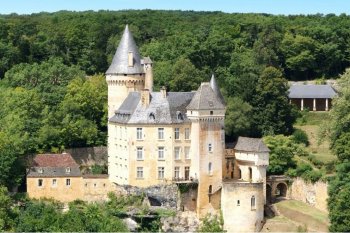 Великолепный замок эпохи Возрождения во Франции