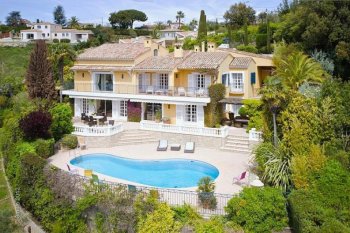 Charming country house in Cannes