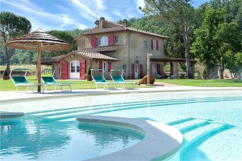 The great house in Tuscany