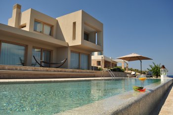 Surprising country house on the island of Egina