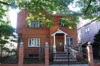 The wonderful house in Brooklyn