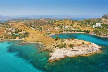 The magnificent parcel on the peninsula of Peloponnese
