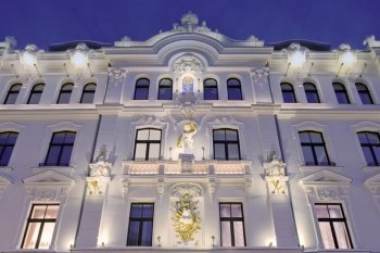 Эксклюзивная квартира в центре Риги