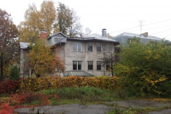 Просторный дом в районе Тейка, Рига