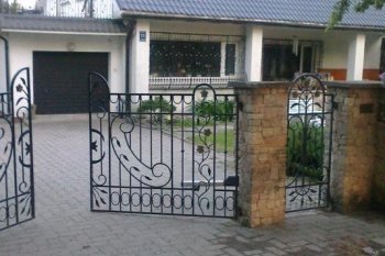 Хороший дом в районе Берги, Рига