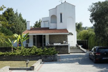 Unique country house in Greece