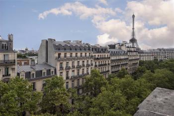 Refined duplex in Paris