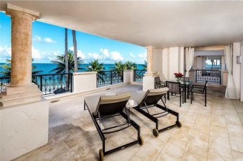 The stylish apartment on the island of Fisher-Aylend