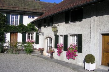 The wonderful house near Lausanne 