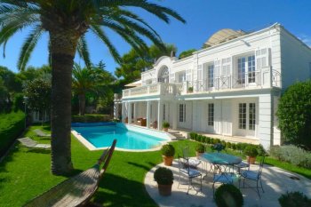 Magnificent country house in Saint-Jean-Kap-Ferra