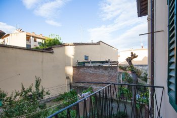Florence, beautiful apartment in the prestigious area