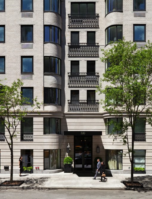 New York, light apartment in the city core