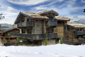 The magnificent chalet in the center of Courchevel