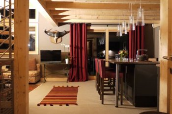 The fine new chalet in the African style in Shamoni