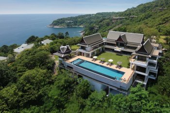 The tremendous country house overlooking the Andaman Sea