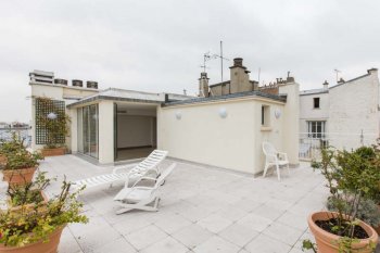 Modern duplex in Paris, Ile-de-France