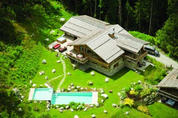 The fine chalet in traditional style