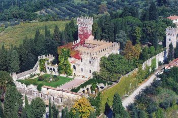 Роскошный замок в Тоскане